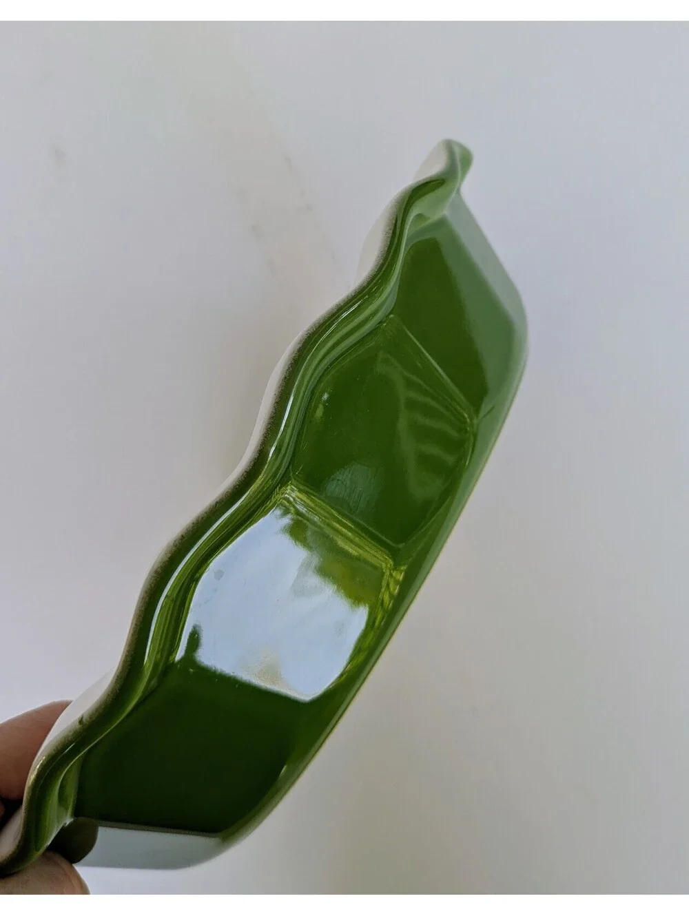 Green Ruffled Ceramic Pie Dish 10.25”, Emile Henry, William-Sonoma, France